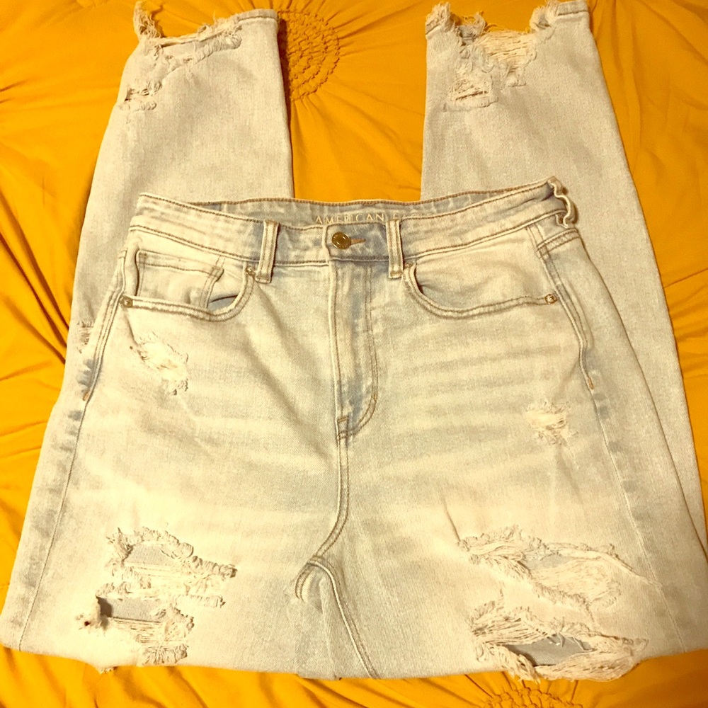 American eagle distressed jeans size 10